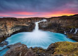 Islandia, Wodospad Aldeyjarfoss, Skały, Bazaltowe, Rzeka Skjalfandafljot, Zachód słońca