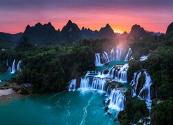 Wodospad Ban Gioc Waterfall na rzece Cao Bang w Wietnamie