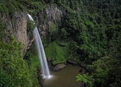 Wodospad Bridal Veil Falls w Nowej Zelandii