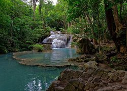 Kaskada, Wodospad Erawan, Drzewa, Las, Park Narodowy Erawan, Prowincja Kanchanaburi, Tajlandia