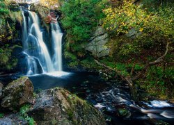 Wodospad Posforth Gill w dolinie Valley Of Desolation