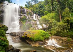 Las, Drzewa, Wodospad, Sirithan Waterfall, Skały, Park Narodowy 
Doi Inthanon, Chiang Mai, Tajlandia