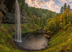 Wodospad South Falls w Oregonie