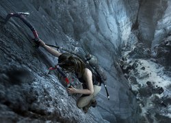 Wspinająca się Lara Croft