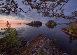 Jezioro Ładoga, Karelia, Rosja, Drzewa, Skały, Wysepki, Wschód słońca