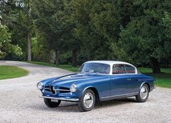 Zabytkowa Lancia Aurelia