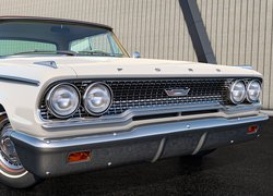 Zabytkowy, Ford Galaxie 500, 1963, Przód