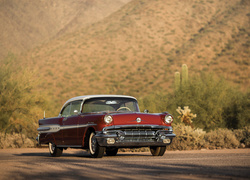 Zabytkowy, Pontiac Star Chief Custom Catalina Coupe, 1957