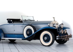 Zabytkowy Rolls-Royce Phantom z 1926 roku