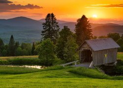 Zadaszony most AM Foster Covered Bridge w Cabot