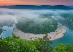 Rzeka, Buffalo River, Zakole, Meander, Drzewa, Lasy, Mgła, Gilbert, Stan Arkansas, Stany Zjednoczone