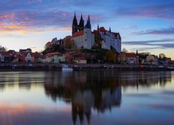 Zamek Albrechtsburg Meissen nad rzeką Łabą w Miśni