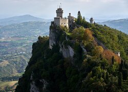 San Marino, Góra Titano, Zamek De La Fratta, Drzewa, Panorama