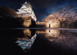 Zamek Osaka nocą