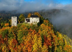 Góry, Zamek Thierberg, Las, Drzewa, Jesień, Mgła, Austria