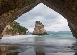 Zatoka Cathedral Cove, Jaskinia, Morze, Skały, Półwysep Coromandel, Region Waikato, Nowa Zelandia