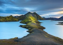 Islandia, Góry, Wzgórza, Morze, Chmury
