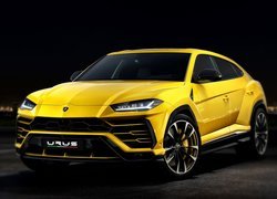 Żółte Lamborghini Urus