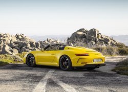 Żółte, Porsche 911 Speedster, 2019, Droga, Skały