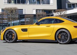 Żółty, Mercedes-AMG GT S, Bok